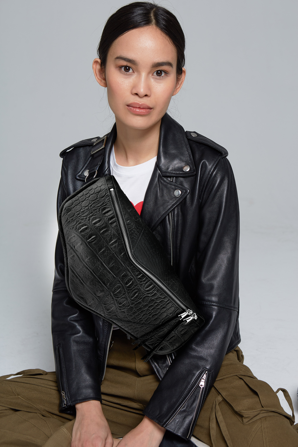 Benatar Sling Bag | Luxury Travel Hands-Free Handbag